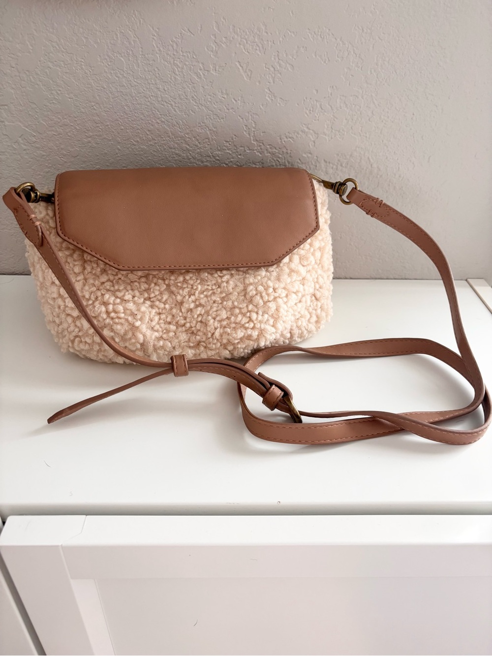 UNIVERSAL THREAD Faux Sherpa Crossbody Bag